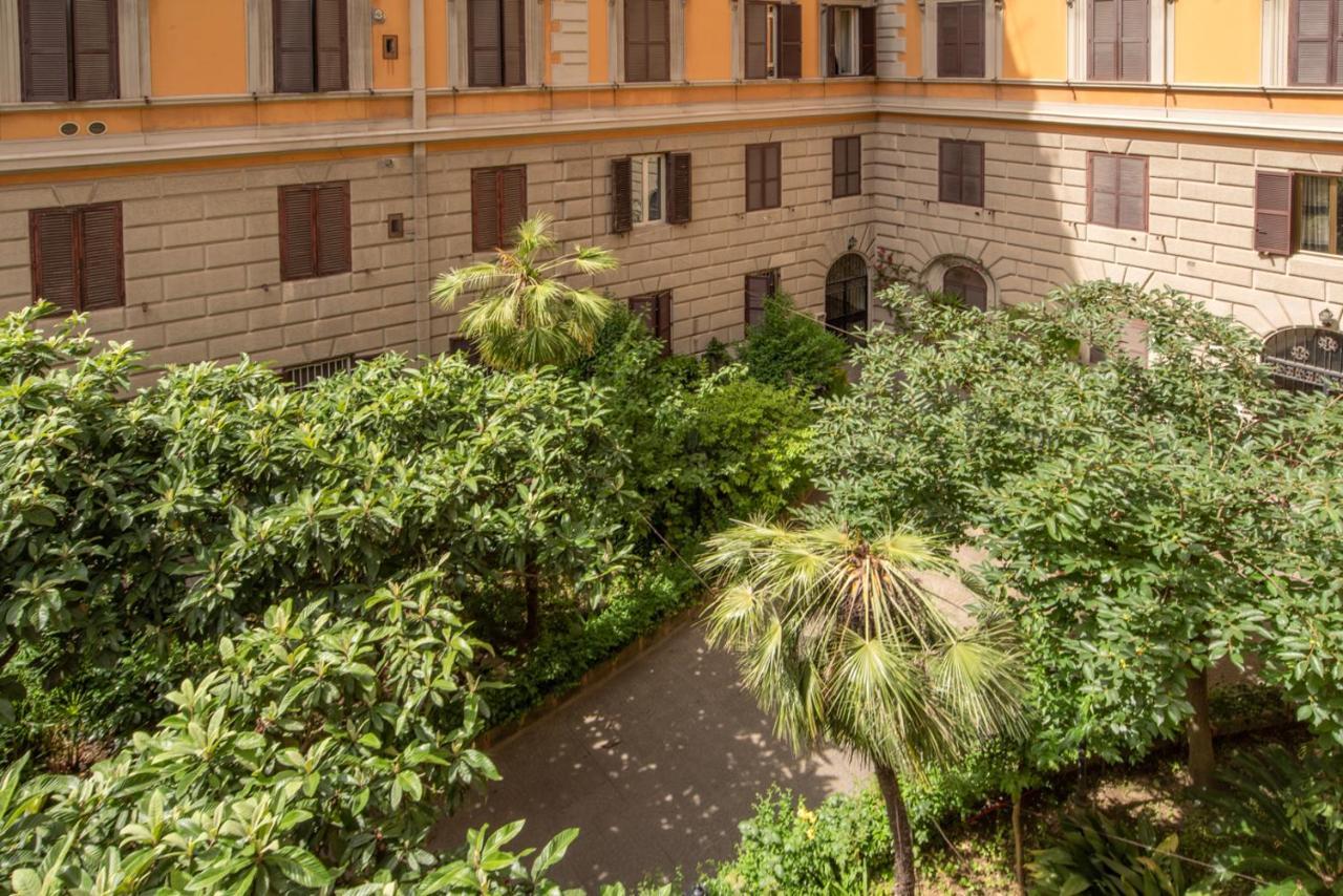 Ad Maiora Suite, Rome